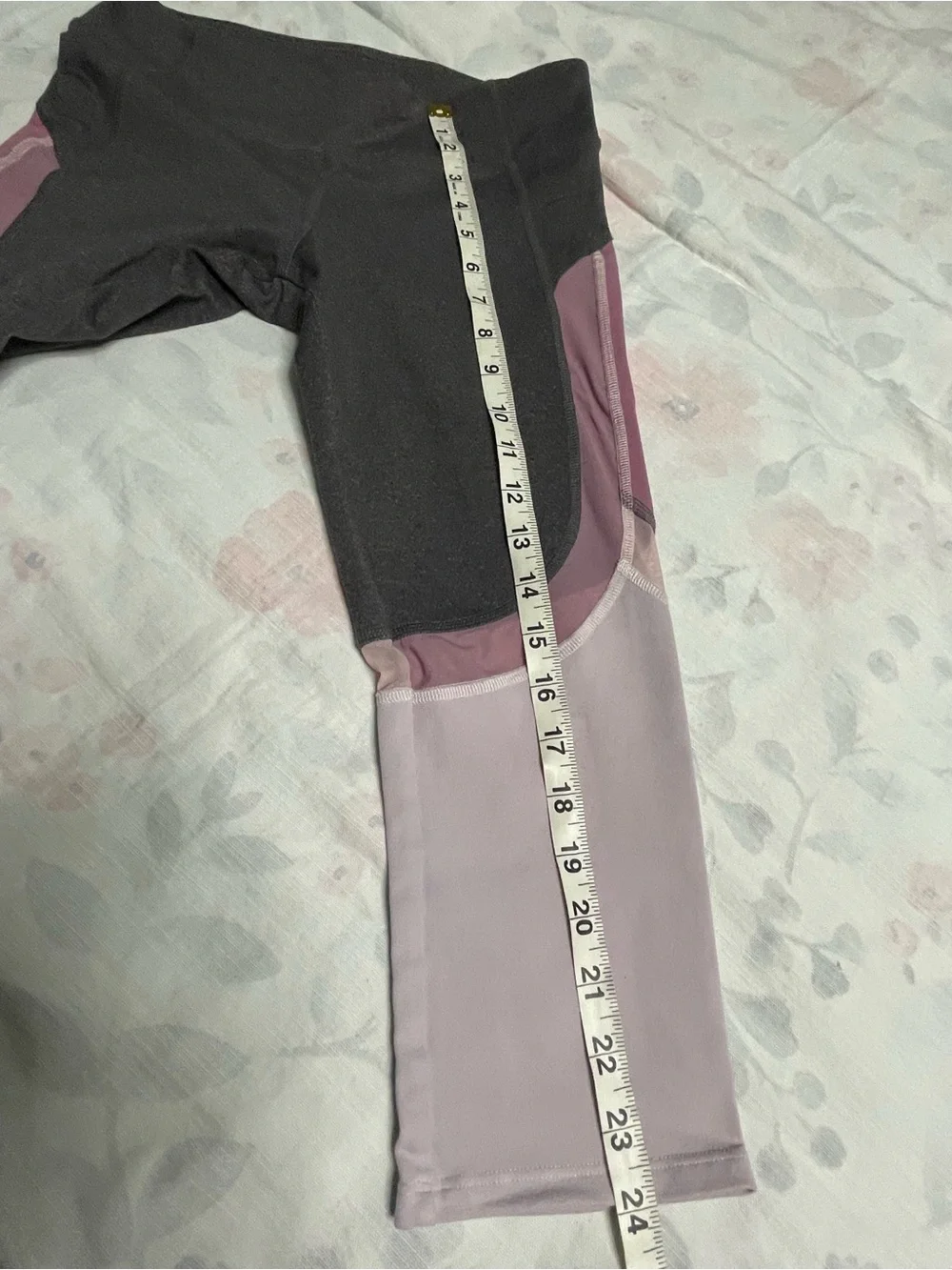 Alo Cropped Leggings